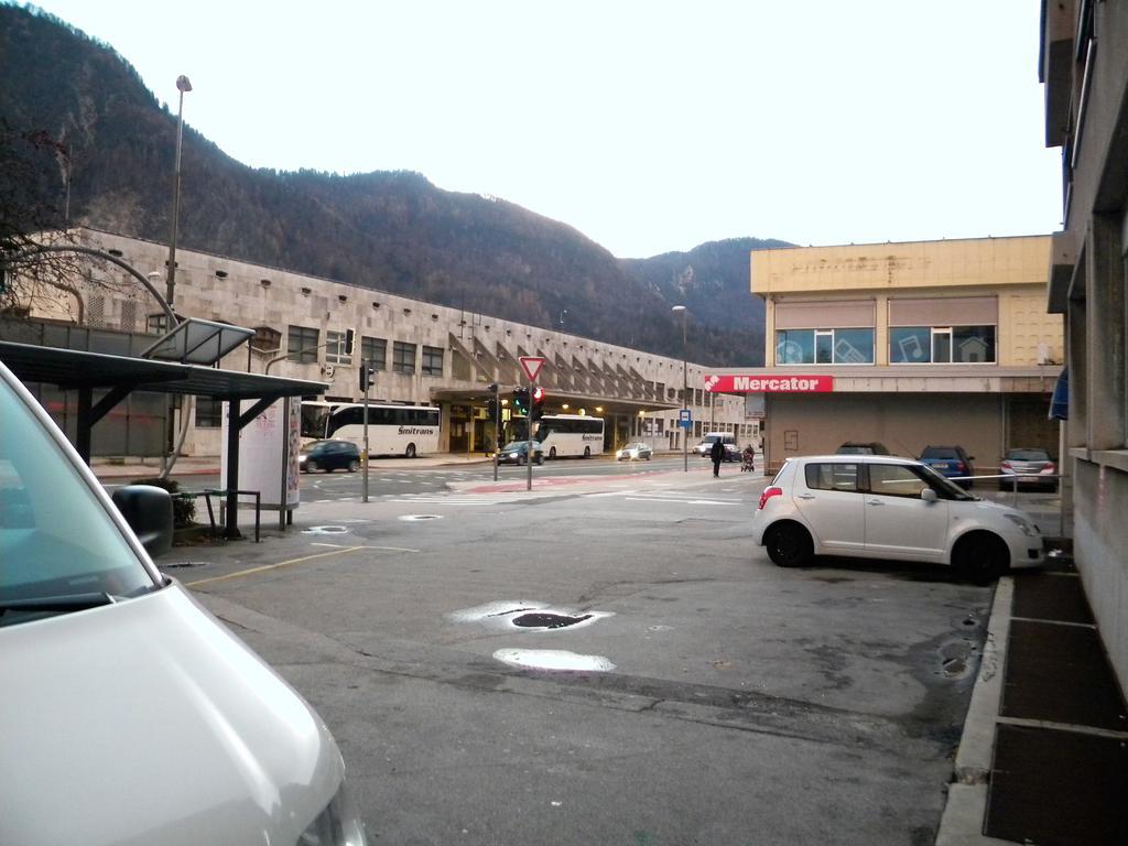 Studio Jesenice Exterior photo